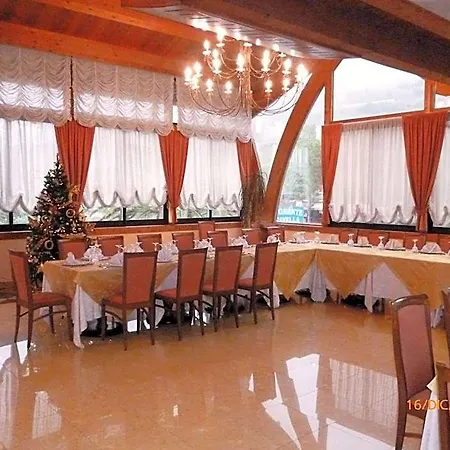 Hotel Marinella