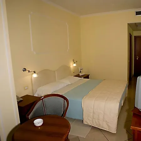 Marinella 4*