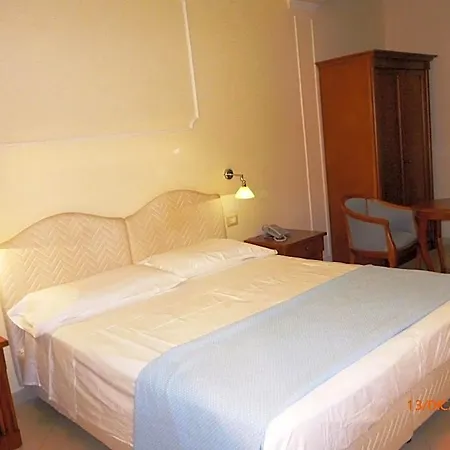 Marinella 4* Pizzo (Calabria)