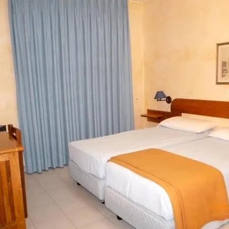 Marinella Hotel 4*