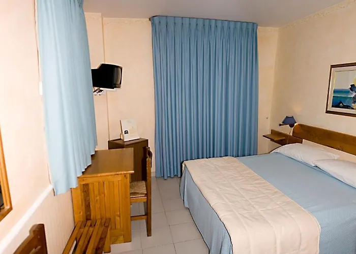 Marinella 4* Pizzo (Calabria)