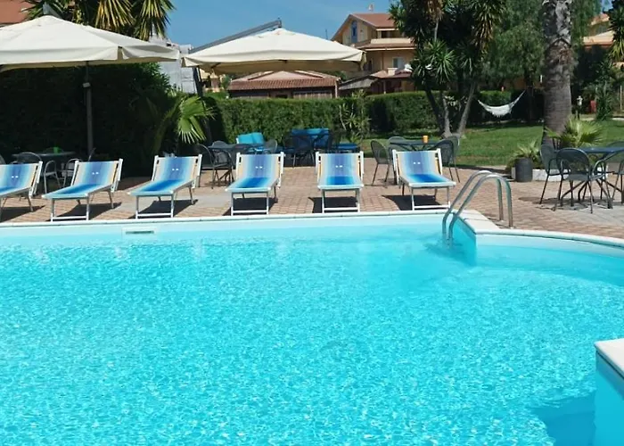 Marinella Hotel 4*